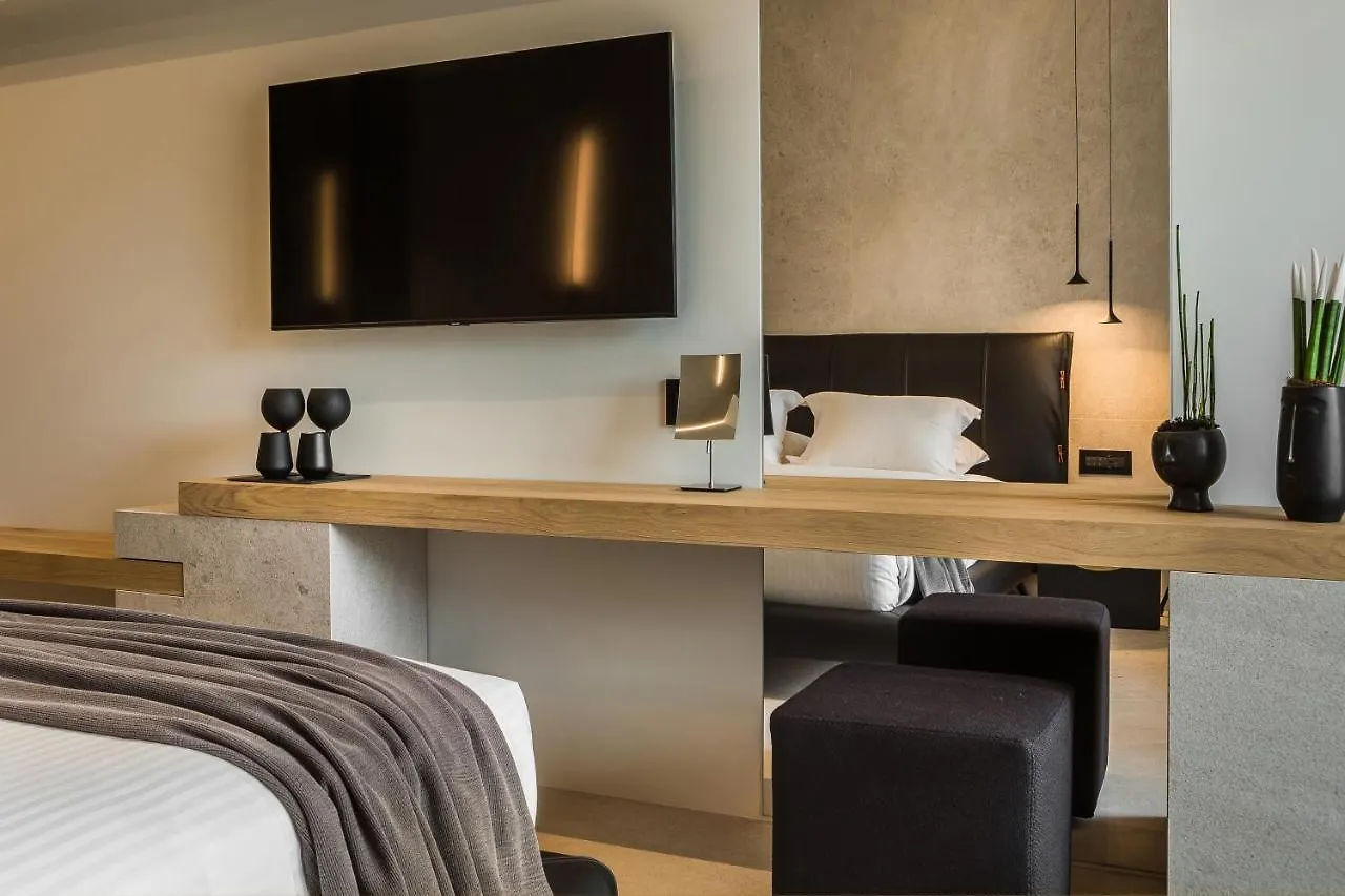 Canale Hotel & Suites Argostoli  Argostoli (Kefalonia)