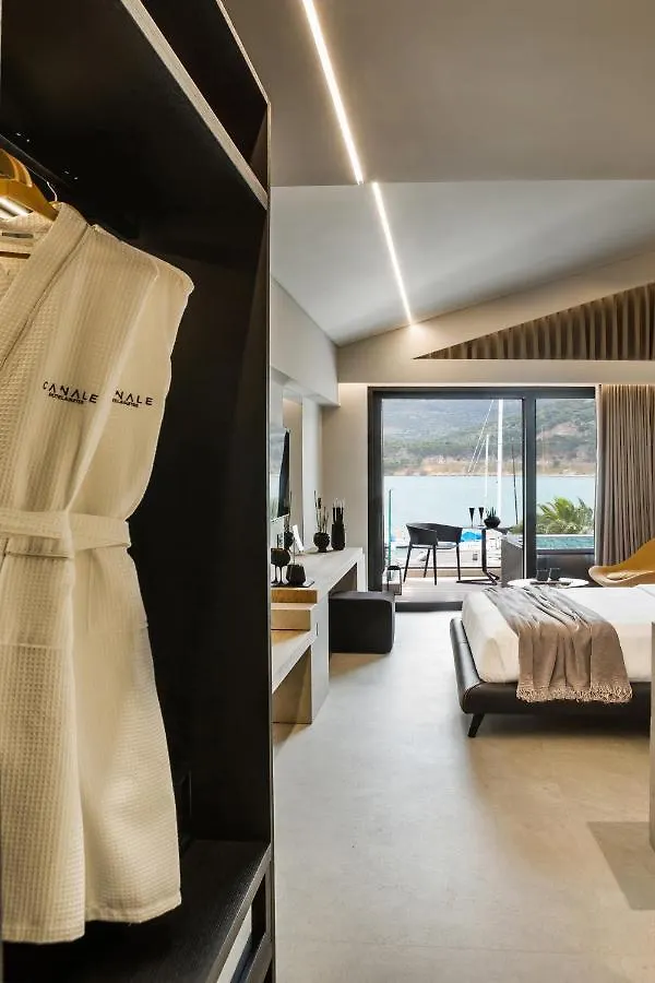 Canale Hotel & Suites Argostoli  Argostoli (Kefalonia)